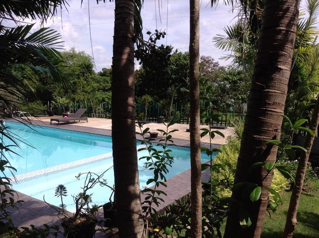 La Pernela Resort Biking Exterior photo