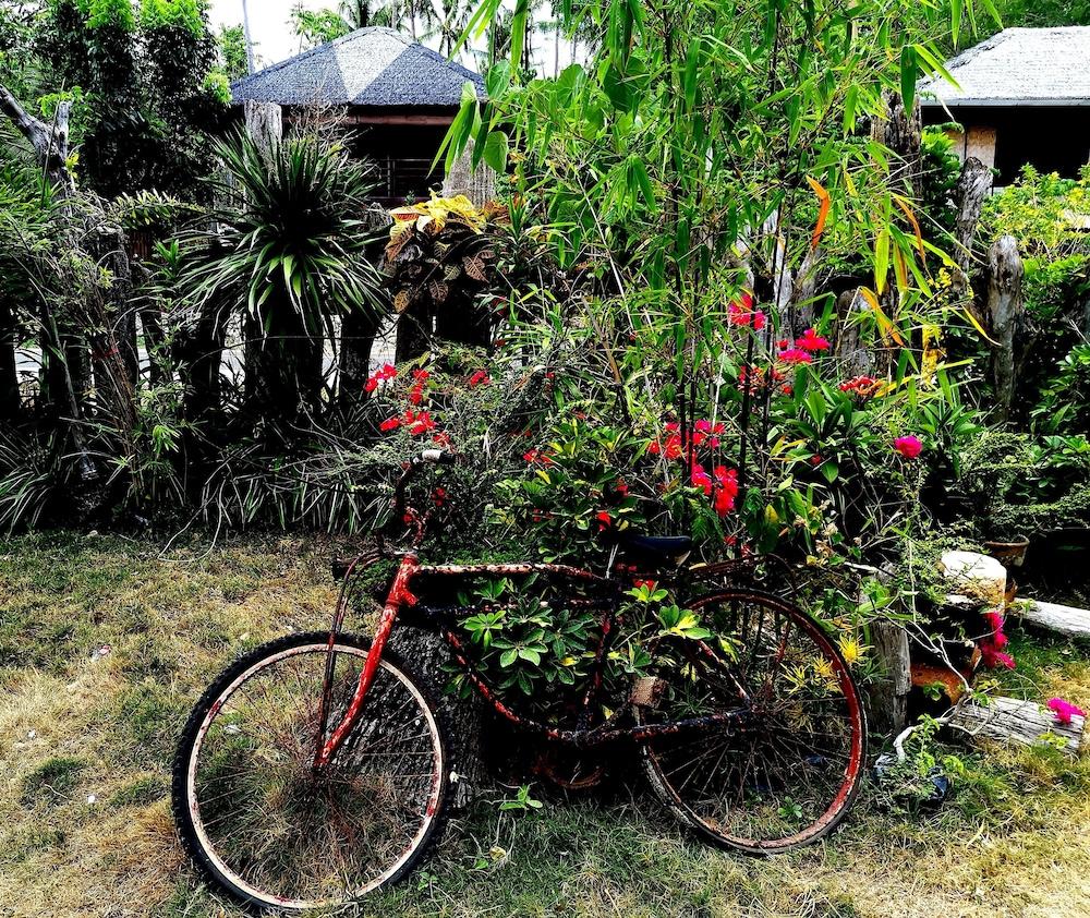 La Pernela Resort Biking Exterior photo